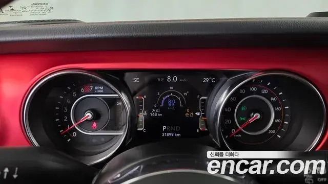Jeep Wrangler 2021 — Фото 6/20
