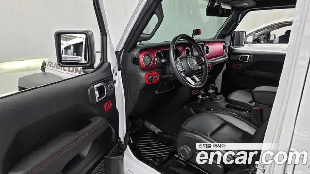 Jeep Wrangler 2021 — Фото 8/20