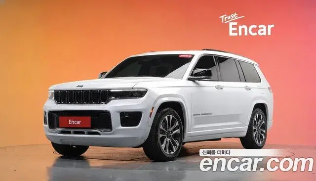 Jeep Grand Cherokee 2021 — Фото 1/20