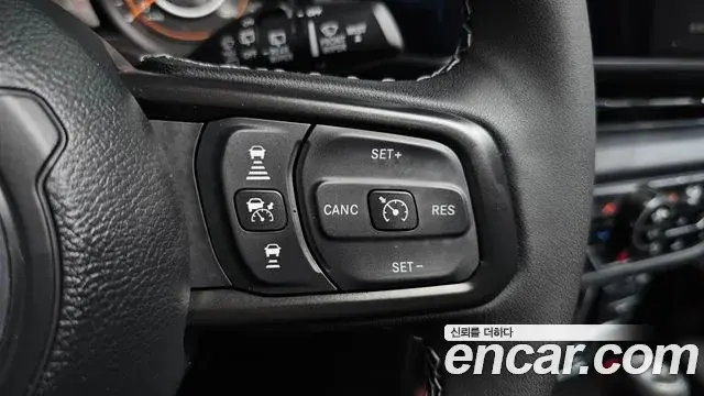 Jeep Wrangler 2025 — Фото 20/20