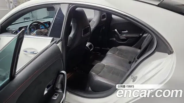Mercedes-Benz CLA-Class 2020 — Фото 17/20
