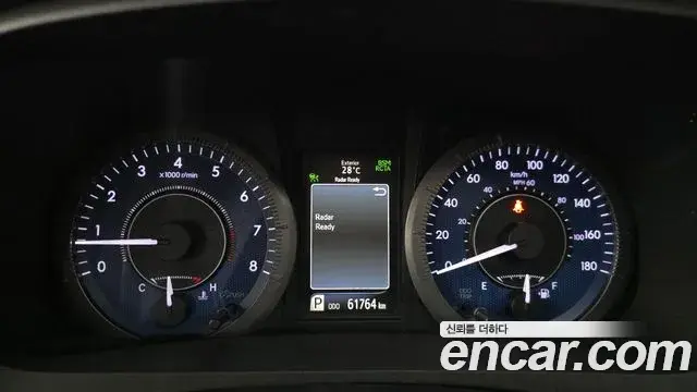 Toyota Sienna 2020 — Şəkil 15/20