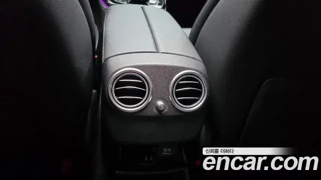 Mercedes-Benz E-Class 2018 — Фото 18/20