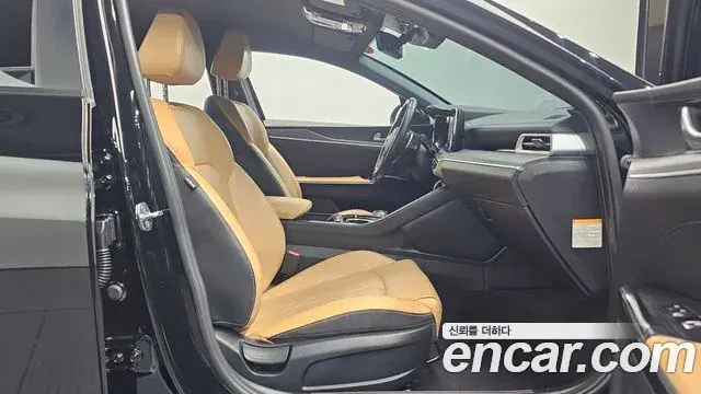 Kia K5 2022 — Şəkil 7/31