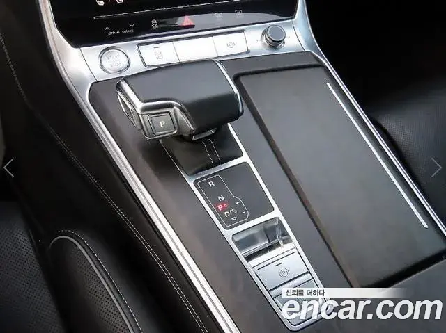 Audi A7 2020 — Фото 10/20