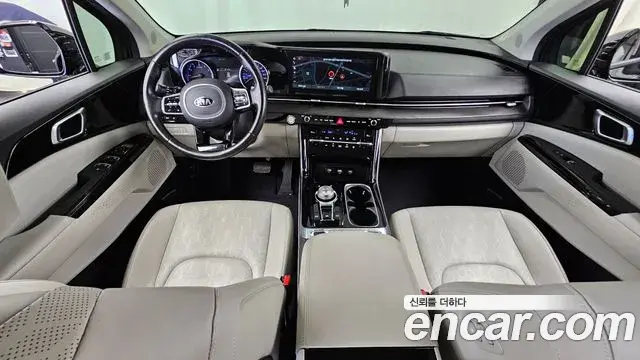 Kia Carnival 2021 — Фото 7/20