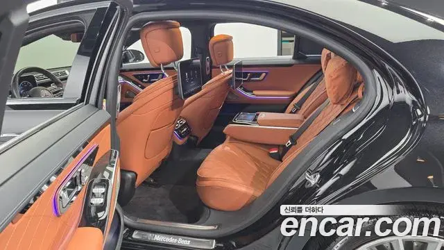 Mercedes-Benz S-Class 2022 — Фото 11/20