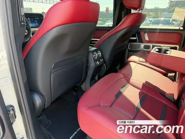 Mercedes-Benz G-Class 2025 — Фото 14/17