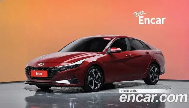 Hyundai Avante 2020 — Фото 1/20