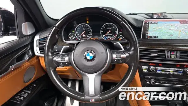 BMW X6 2018 — Фото 13/20