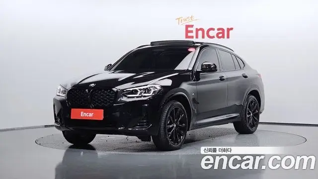 BMW X4 2025 — Фото 1/20