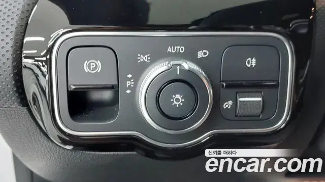 Mercedes-Benz CLA-Class 2020 — Фото 18/20