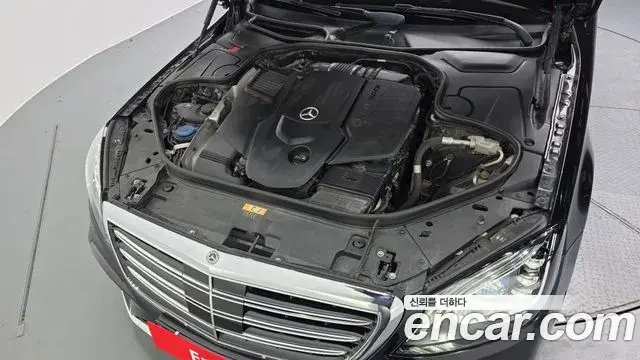 Mercedes-Benz S-Class 2020 — Фото 6/20