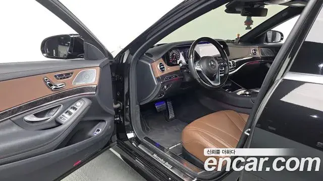 Mercedes-Benz S-Class 2020 — Фото 9/20