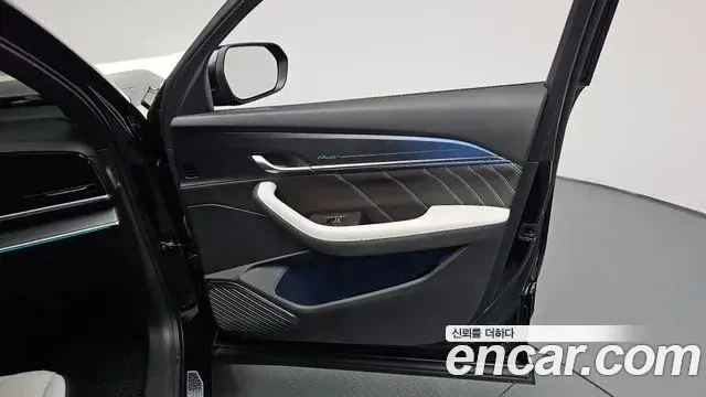 Renault Samsung Filante 2026 — Photo 38/42
