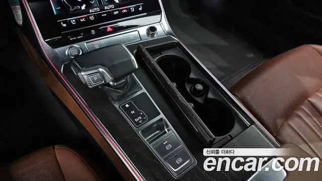 Audi A6 2021 — Фото 9/20