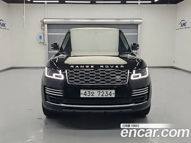 Land Rover Range Rover 2018 — Фото 1/20