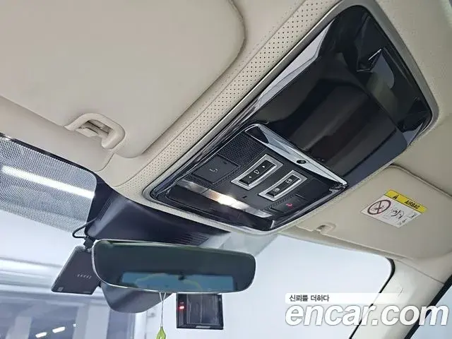 Land Rover Range Rover 2018 — Фото 18/20