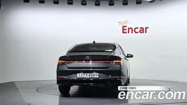 Hyundai Avante 2020 — Фото 4/20
