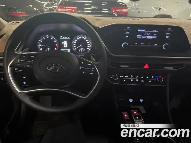 Hyundai Sonata 2021 — Фото 12/18