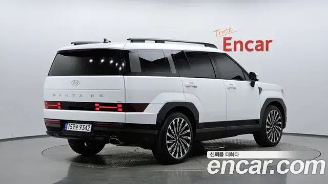 Hyundai Santa Fe 2023 — Photo 1/20