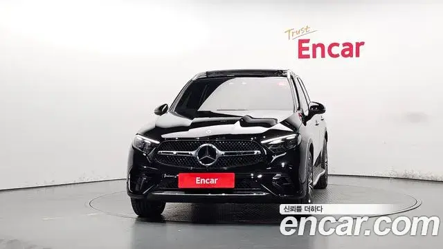 Mercedes-Benz GLC-Class 2024 — Фото 2/20