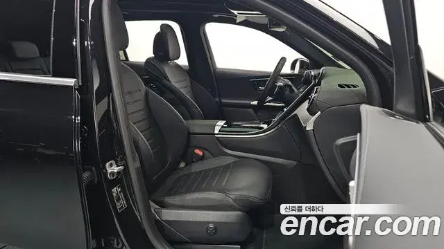 Mercedes-Benz GLC-Class 2024 — Фото 8/20