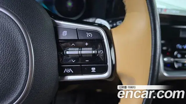 Kia Sorento 2021 — Фото 19/20