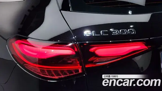 Mercedes-Benz GLC-Class 2025 — Şəkil 2/34