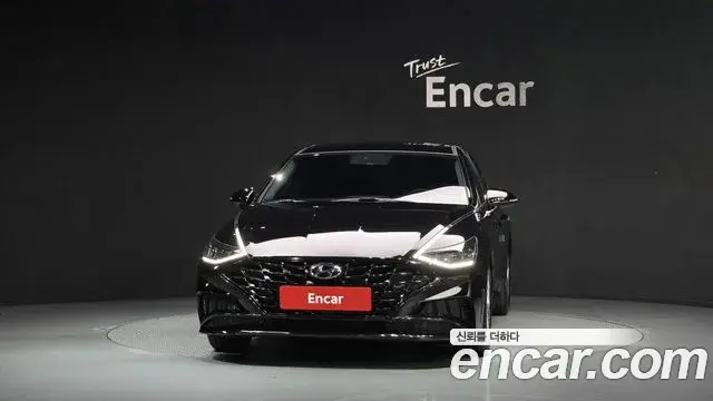 Hyundai Sonata 2022 — Фото 2/20
