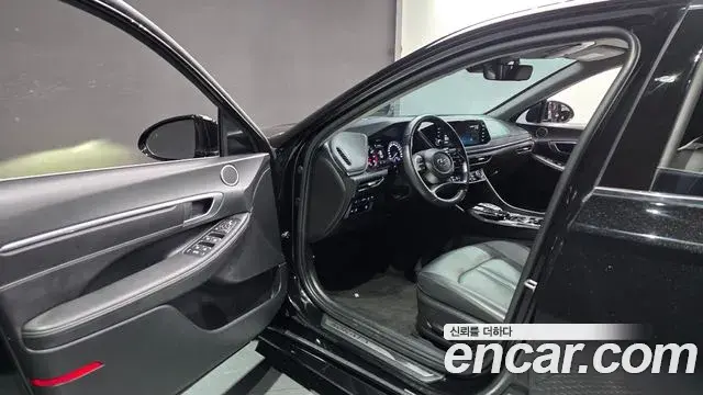 Hyundai Sonata 2022 — Фото 12/20
