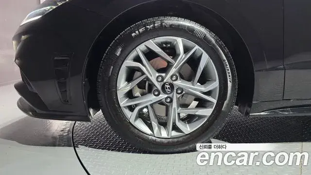 Hyundai Sonata 2022 — Фото 18/20