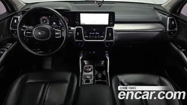 Kia Sorento 2021 — Фото 7/20