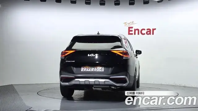 Kia Sportage 2021 — Фото 4/20