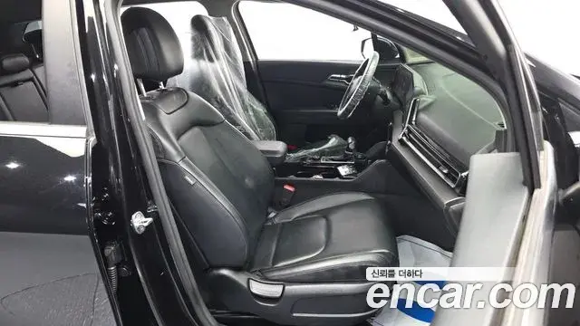 Kia Sportage 2021 — Фото 11/20