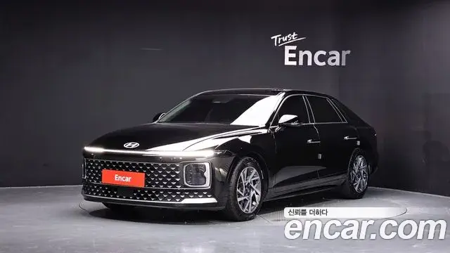 Hyundai Grandeur 2023 — Фото 1/20
