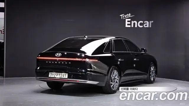 Hyundai Grandeur 2023 — Фото 2/20