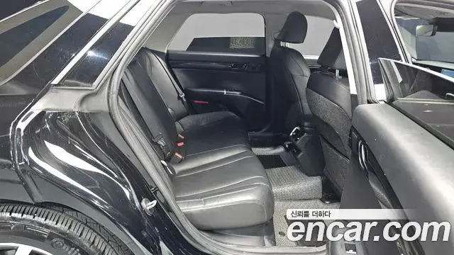 Hyundai Grandeur 2023 — Фото 11/20