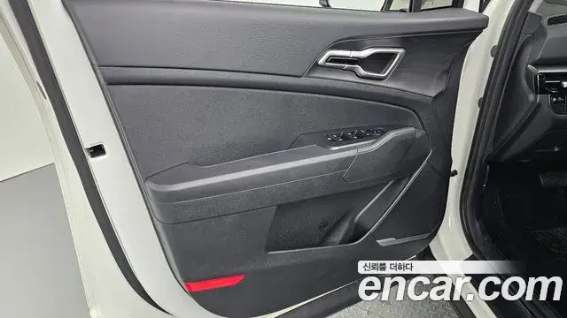 Kia Sportage 2025 — ფოტო 25/30