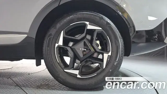 Kia Sportage 2025 — Şəkil 13/42