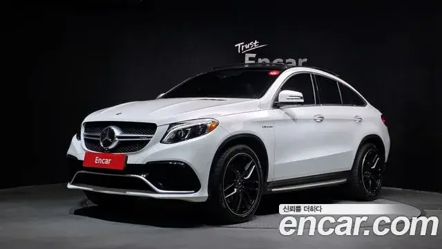 Mercedes-Benz GLE-Class 2019 — Şəkil 28/33