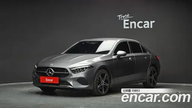 Mercedes-Benz A-Class 2025 — Фото 1/20