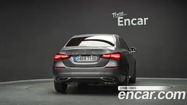 Mercedes-Benz A-Class 2025 — Фото 4/20