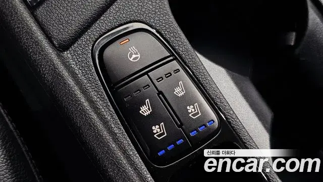 Kia Niro 2019 — Фото 15/20
