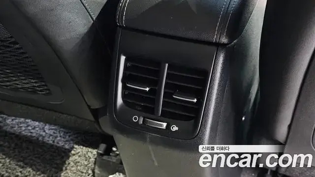 Kia Niro 2019 — Şəkil 8/30
