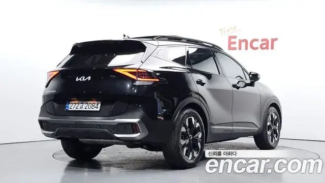 Kia Sportage 2021 — Фото 2/20