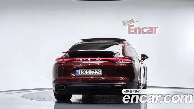 Porsche Panamera 2021 — Фото 4/20