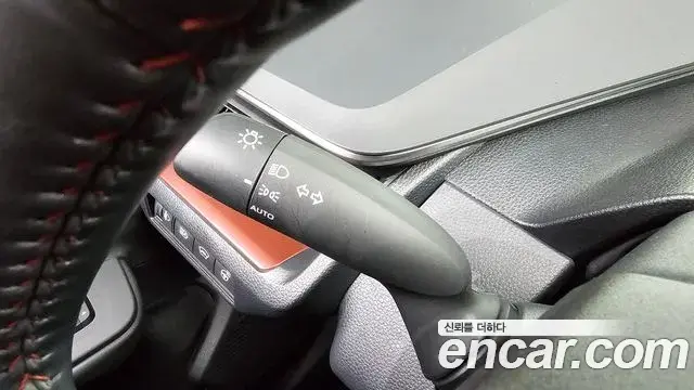 Toyota Prius 2024 — ფოტო 10/30