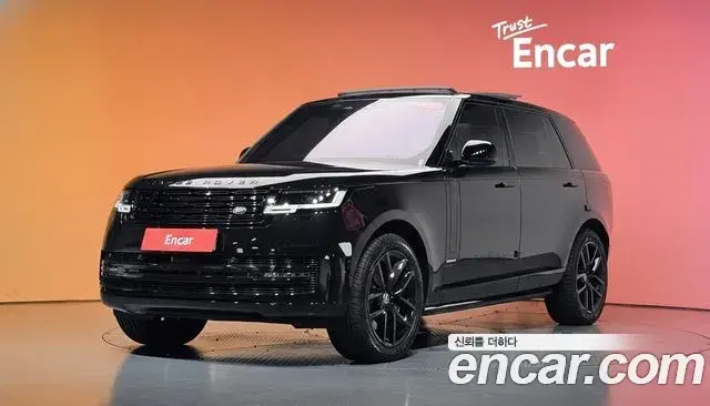 Land Rover Range Rover 2023 — Фото 1/20