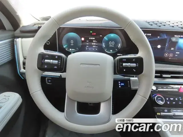 Hyundai Santa Fe 2025 — Фото 12/20